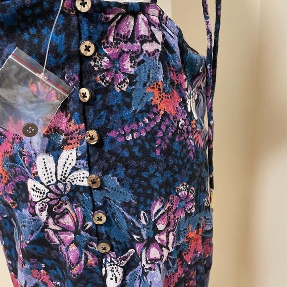 NEW FREE PEOPLE JOSIE DEEP V MINI
NIGHT COMBO
SIZE L NWOT - Picture 5 of 9